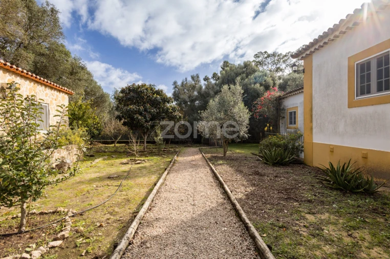 Moradia T10 para Venda em Santa Maria e São Miguel, São Martinho, São Pedro Penaferrim Foto 65