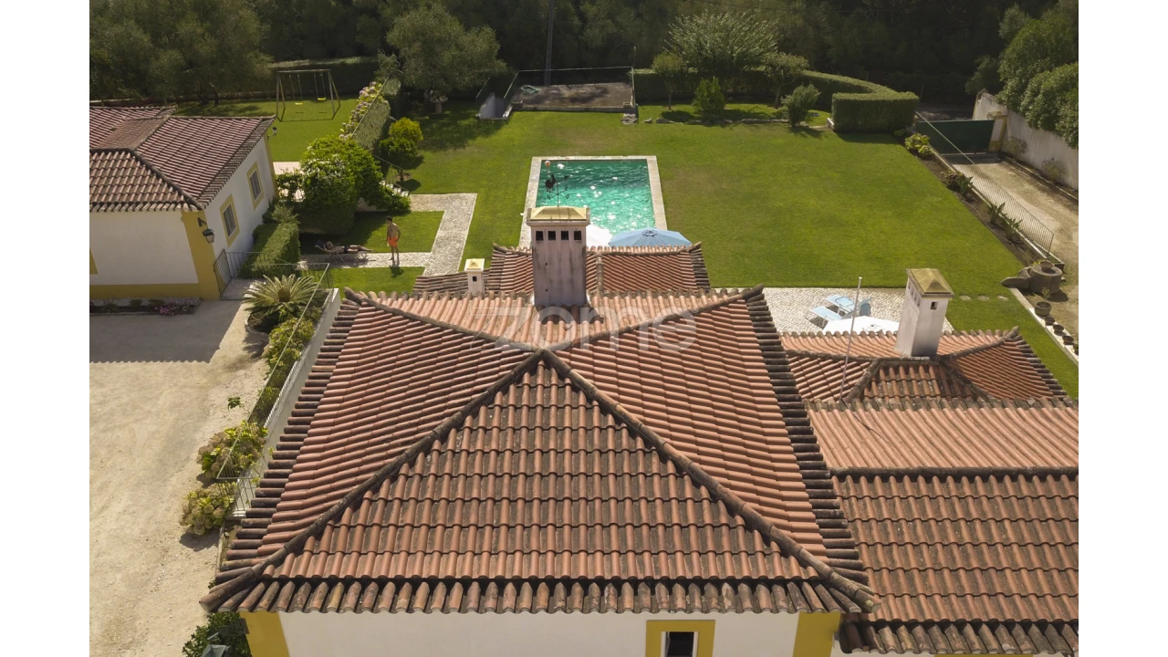 Moradia T10 para Venda em Santa Maria e São Miguel, São Martinho, São Pedro Penaferrim Foto 5