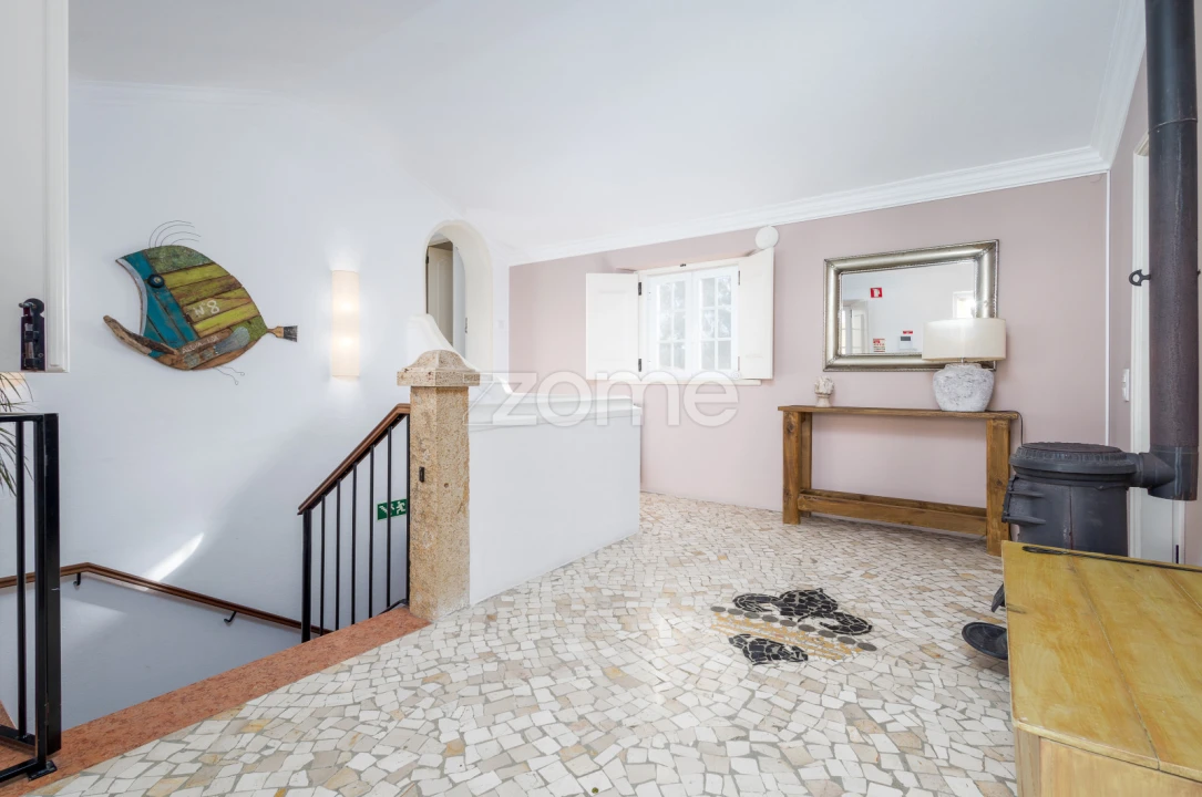 Moradia T10 para Venda em Santa Maria e São Miguel, São Martinho, São Pedro Penaferrim Foto 11