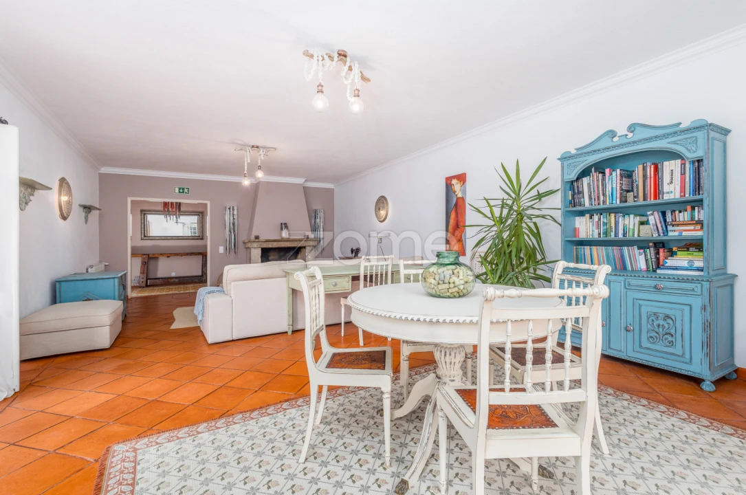 Moradia T10 para Venda em Santa Maria e São Miguel, São Martinho, São Pedro Penaferrim Foto 28