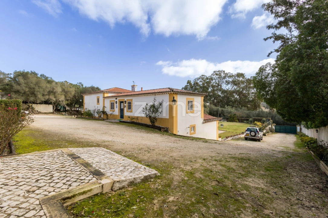 Moradia T10 para Venda em Santa Maria e São Miguel, São Martinho, São Pedro Penaferrim Foto 55