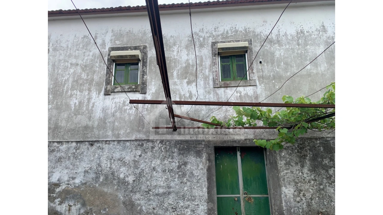 Moradia T4 para Venda em Campelo Foto 13