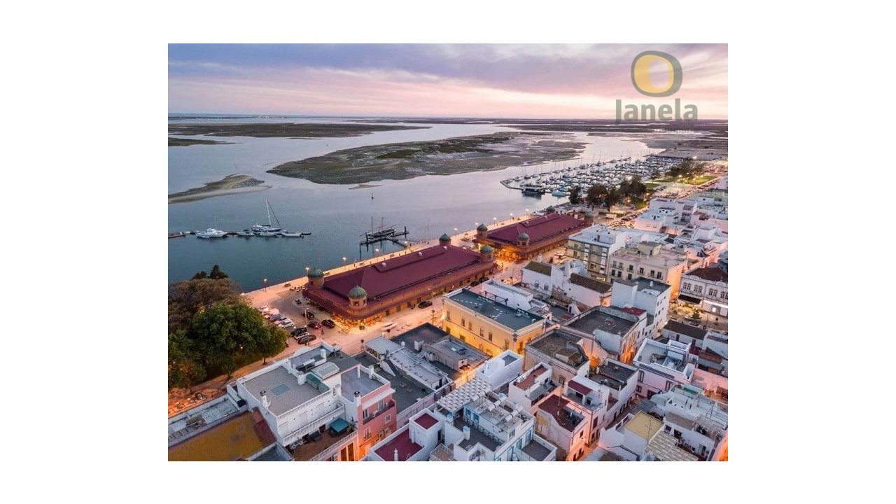Terreno para Venda em Olhão Foto 1