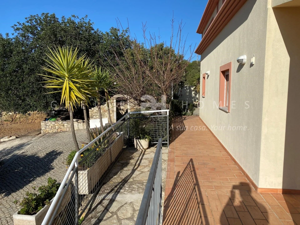 Moradia T6 para Venda em Faro (Sé e São Pedro) Foto 3