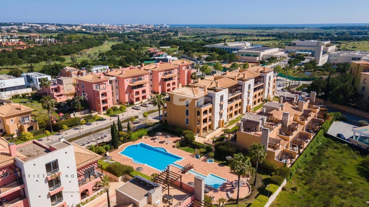Apartamento T2 para Venda em Quarteira Foto 1