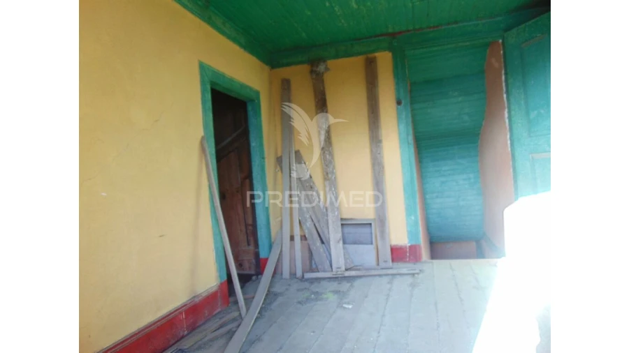 Moradia T3 para Venda em Fiolhoso Foto 12