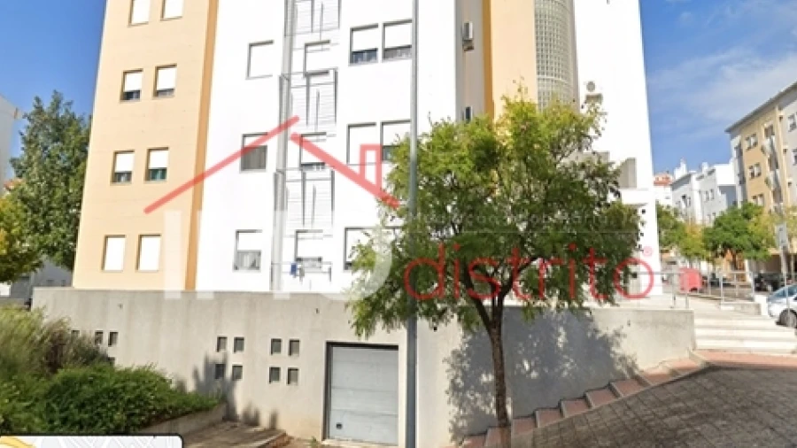 Garagem para Venda em Sé e São Lourenço