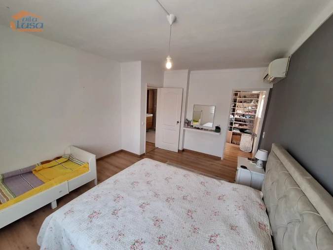 Moradia T4 para Venda em Portimão Foto 22