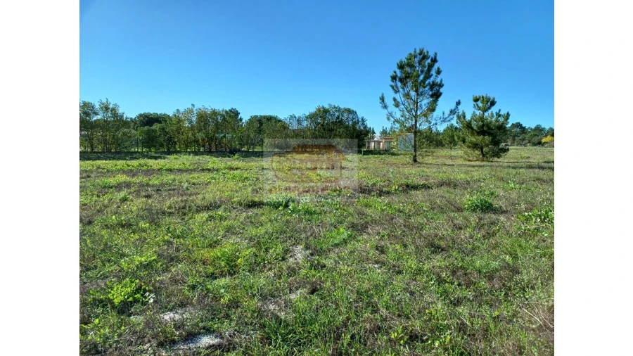 Terreno para Venda em Santa Maria do Castelo e Santiago e Santa Susana Foto 1