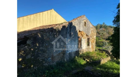 Moradia T2 para Venda em Figueiró dos Vinhos e Bairradas