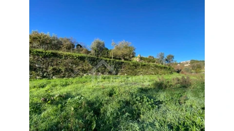 Moradia T2 para Venda em Figueiró dos Vinhos e Bairradas