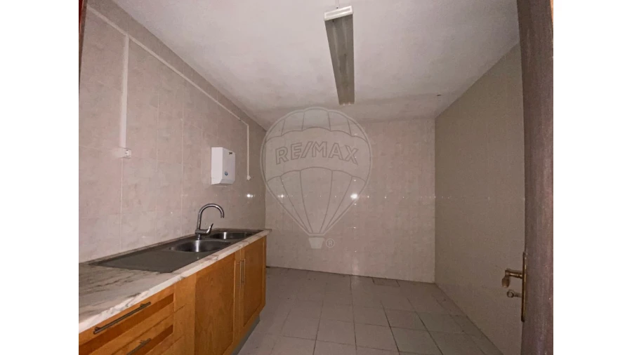 Armazém para Venda em Abiul Foto 9