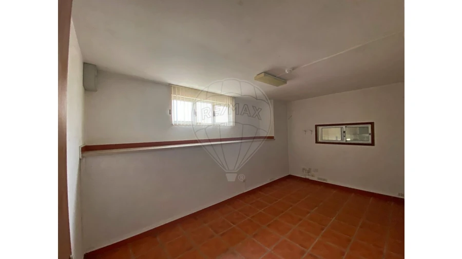 Armazém para Venda em Abiul Foto 19