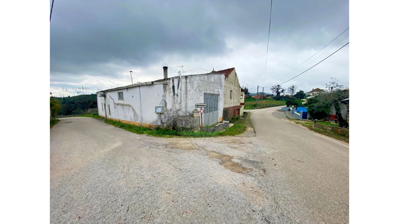 Armazém para Venda em Abiul Foto 1