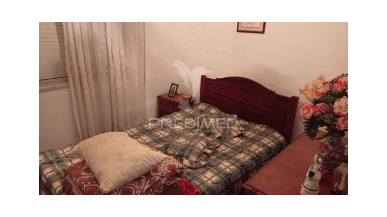 Moradia T2 para Venda em Couço Foto 5