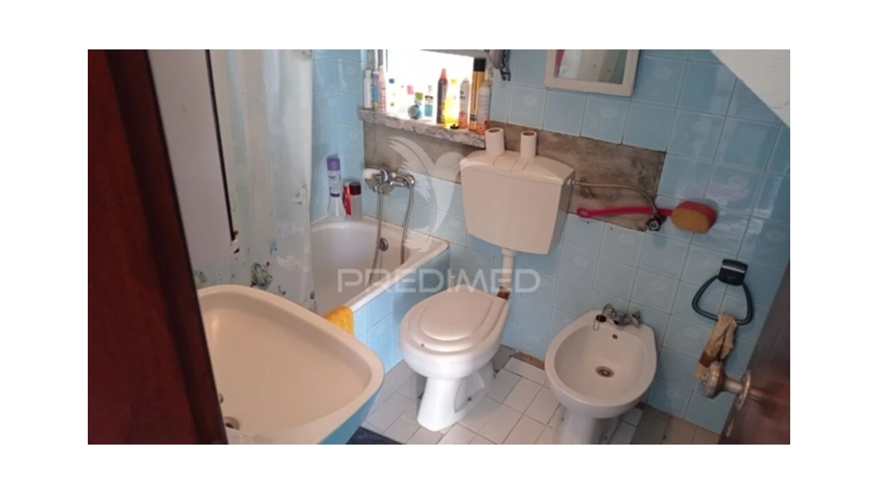 Moradia T2 para Venda em Couço Foto 2