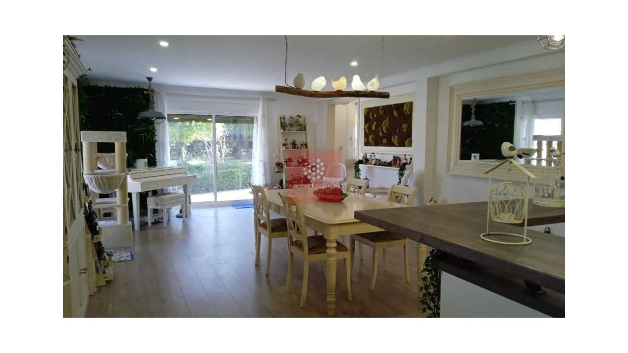 Quinta T3 para Venda em Santa Maria e São Miguel, São Martinho, São Pedro Penaferrim Foto 8