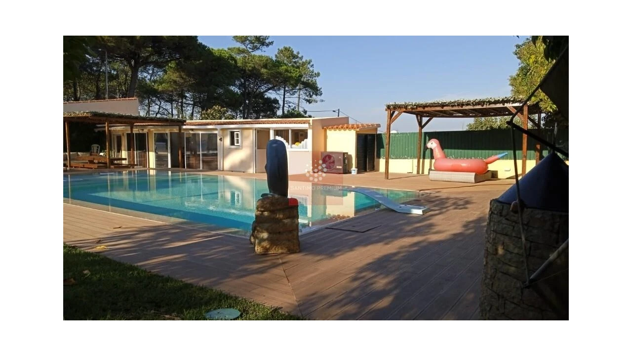 Quinta T3 para Venda em Santa Maria e São Miguel, São Martinho, São Pedro Penaferrim Foto 2