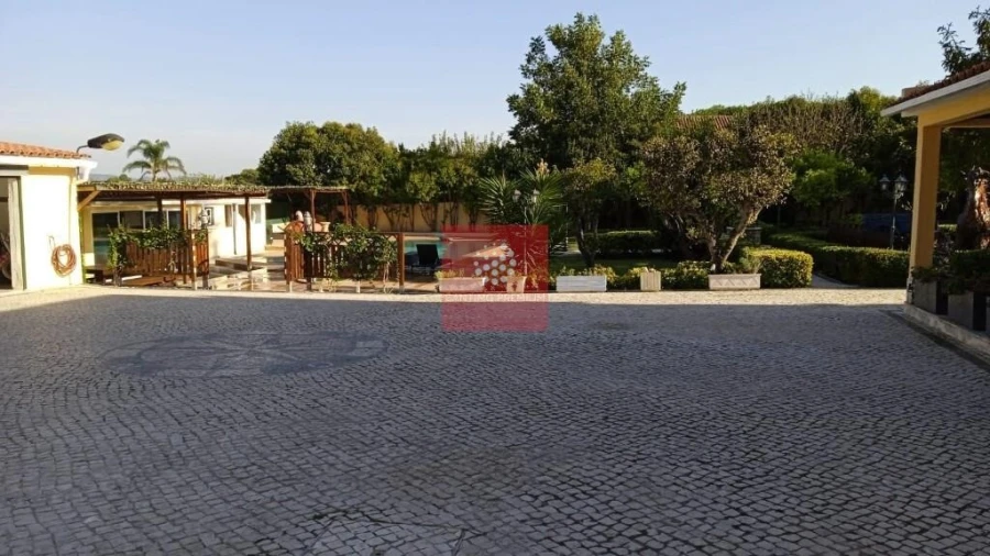 Quinta T3 para Venda em Santa Maria e São Miguel, São Martinho, São Pedro Penaferrim Foto 12