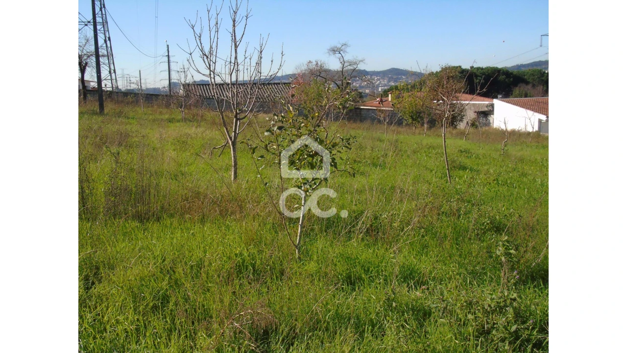 Terreno para Venda em Serzedelo Foto 4