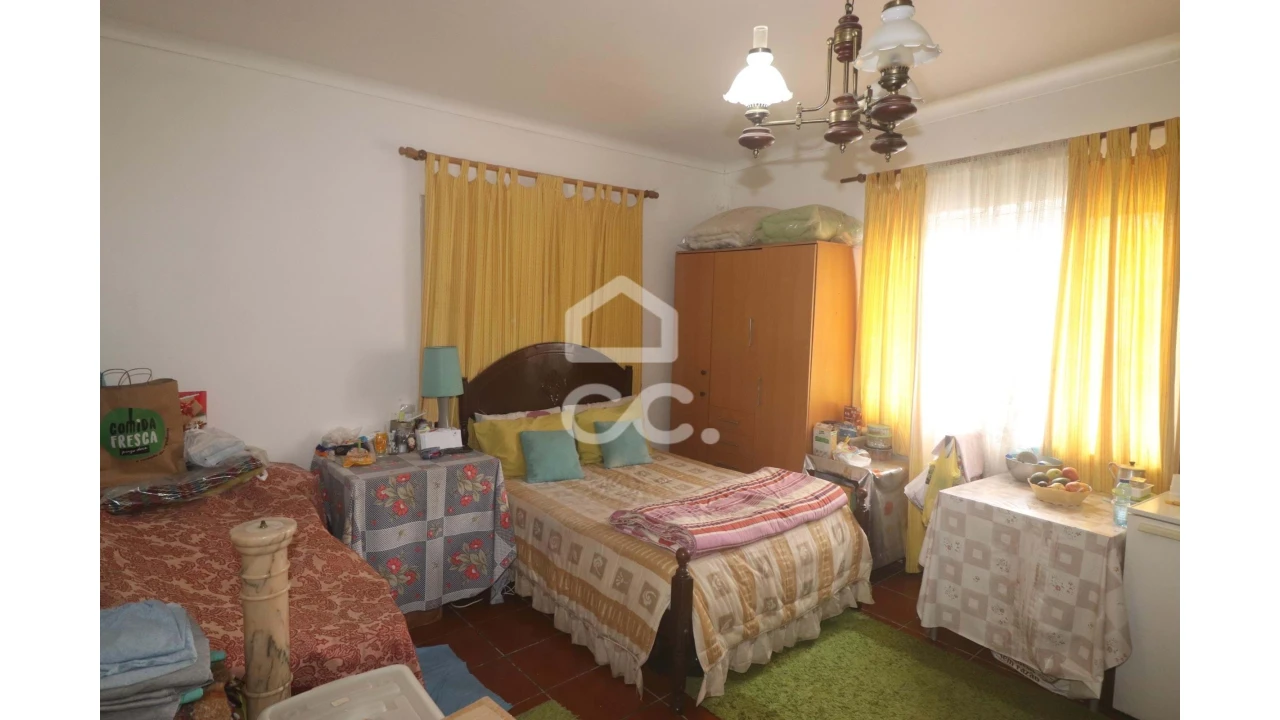 Moradia T6 para Venda em Ponta Delgada (São Pedro) Foto 7