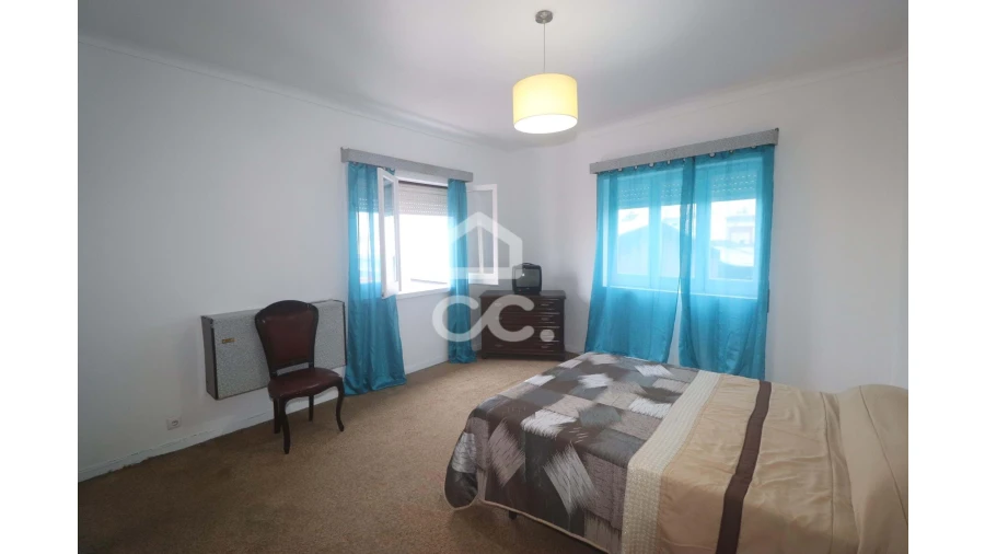 Moradia T6 para Venda em Ponta Delgada (São Pedro) Foto 14