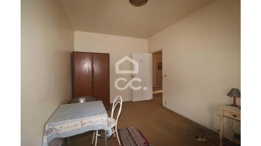 Moradia T6 para Venda em Ponta Delgada (São Pedro) Foto 12