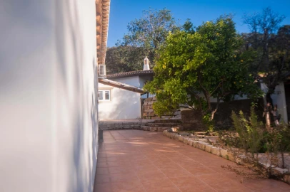 Moradia T5 para Venda em Loule (São Clemente)