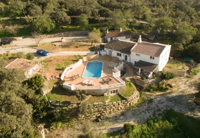 Moradia T5 para Venda em Loule (São Clemente)