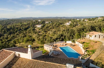 Moradia T5 para Venda em Loule (São Clemente)