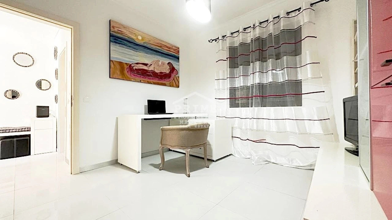 Moradia T3 para Venda em Arco da Calheta Foto 10