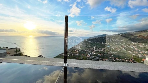 Moradia T3 para Venda em Arco da Calheta