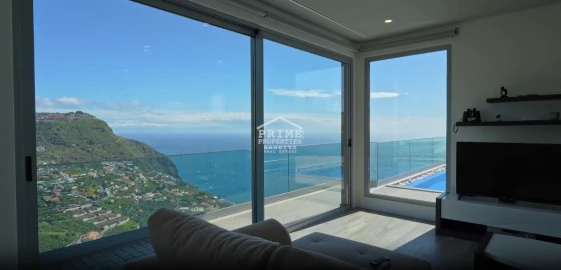 Moradia T2 para Venda em Arco da Calheta