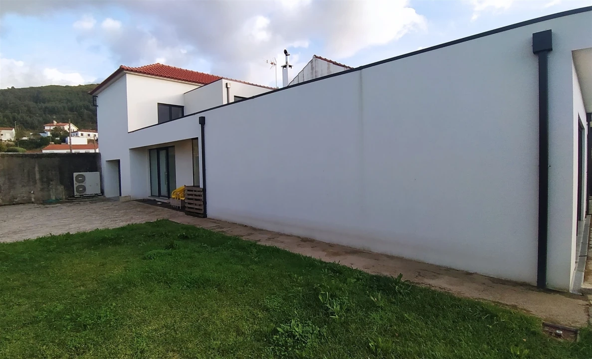 Moradia T3 para Venda em Moledo e Cristelo Foto 29