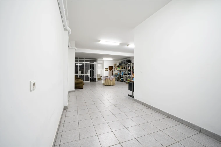 Moradia T3 para Venda em Azurem Foto 15