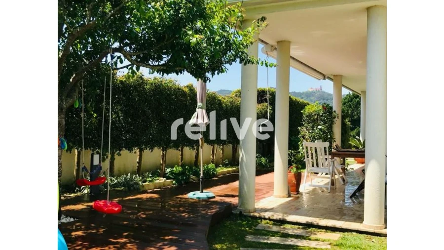 Moradia T4 para Venda em Santa Maria e São Miguel, São Martinho, São Pedro Penaferrim Foto 4