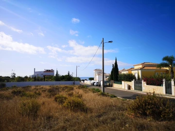 Terreno para Venda em Albufeira e Olhos de Água
