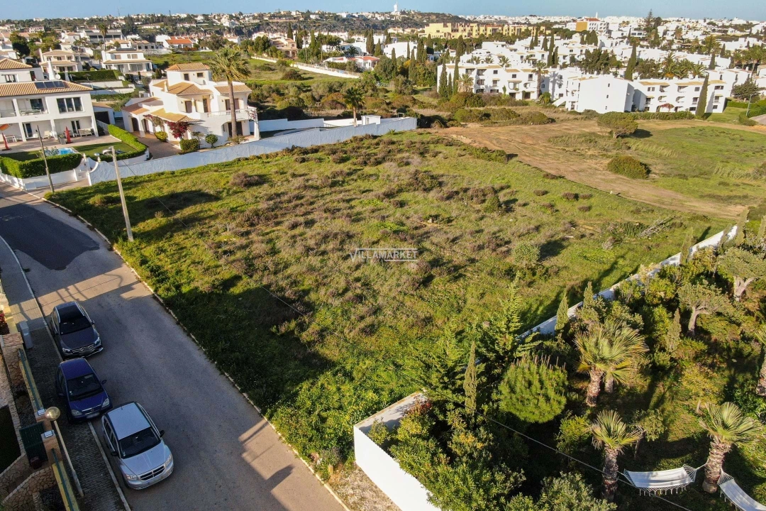Terreno para Venda em Albufeira e Olhos de Água Foto 4