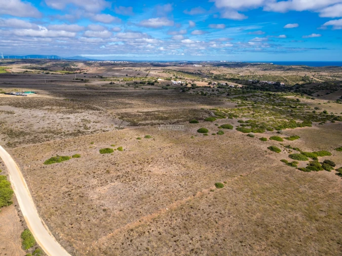 Terreno para Venda em Vila do Bispo e Raposeira Foto 14