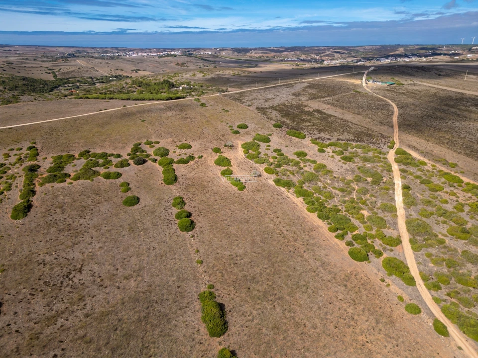 Terreno para Venda em Vila do Bispo e Raposeira Foto 3