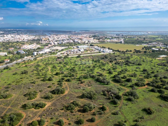 Terreno para Venda em Tavira (Santa Maria e Santiago) Foto 1