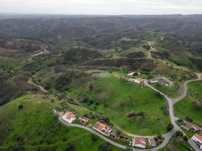 Terreno para Venda em Odeleite Foto 2