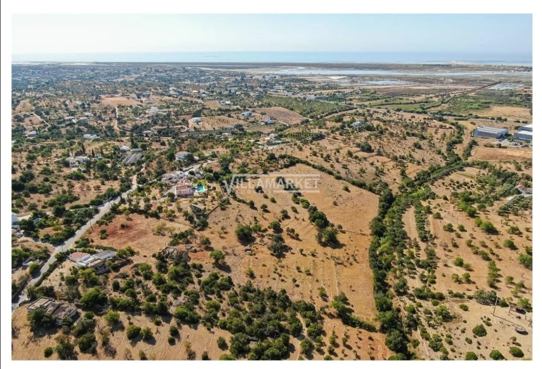 Terreno para Venda em Quelfes Foto 8