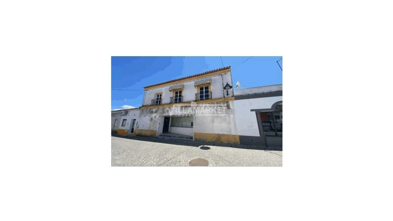 Negócio para Venda em Pias Foto 1