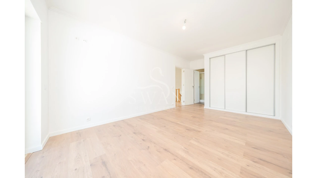 Moradia T4 para Venda em Ericeira Foto 31