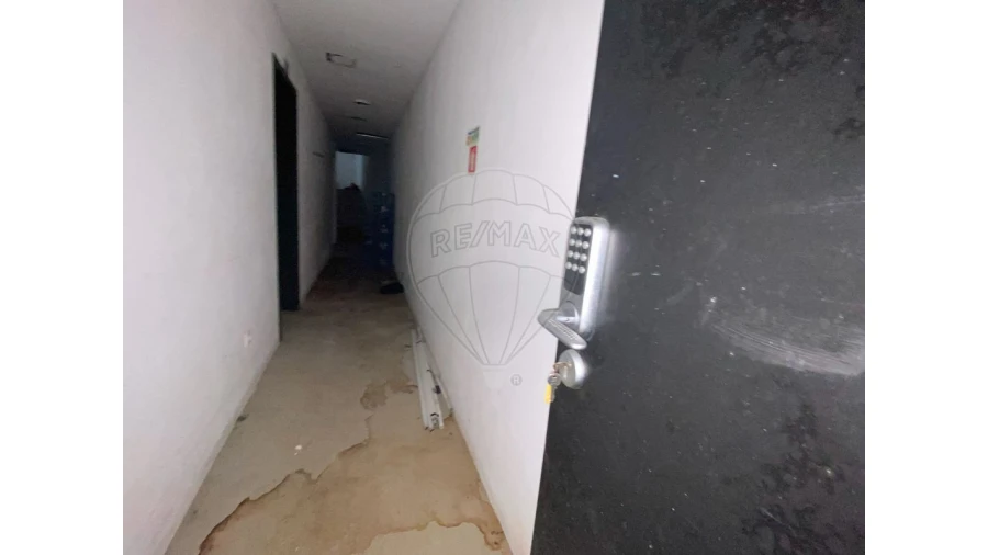 Negócio para Venda em Leiria, Pousos, Barreira e Cortes Foto 10