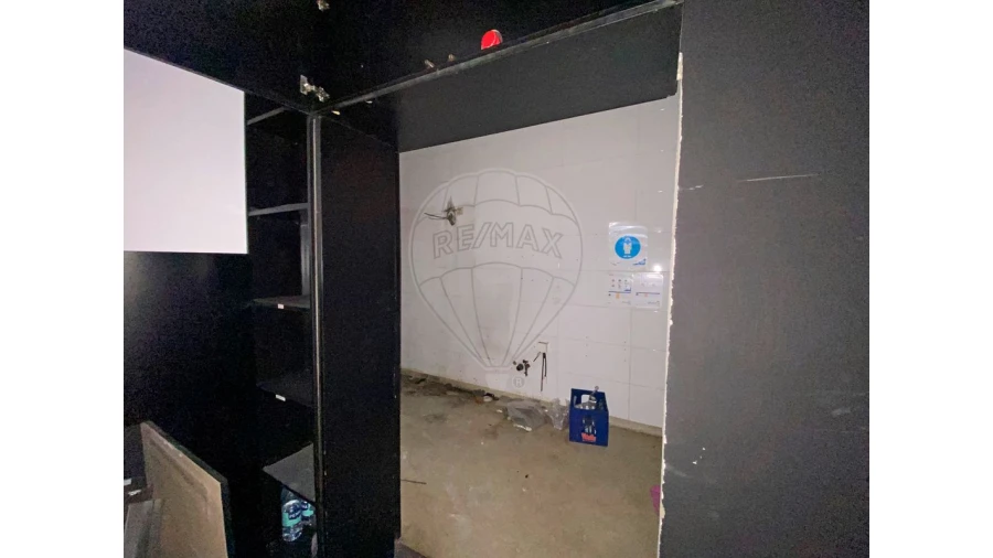 Negócio para Venda em Leiria, Pousos, Barreira e Cortes Foto 42