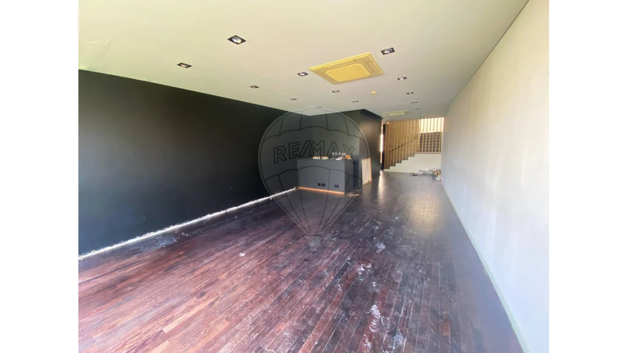 Negócio para Venda em Leiria, Pousos, Barreira e Cortes Foto 26