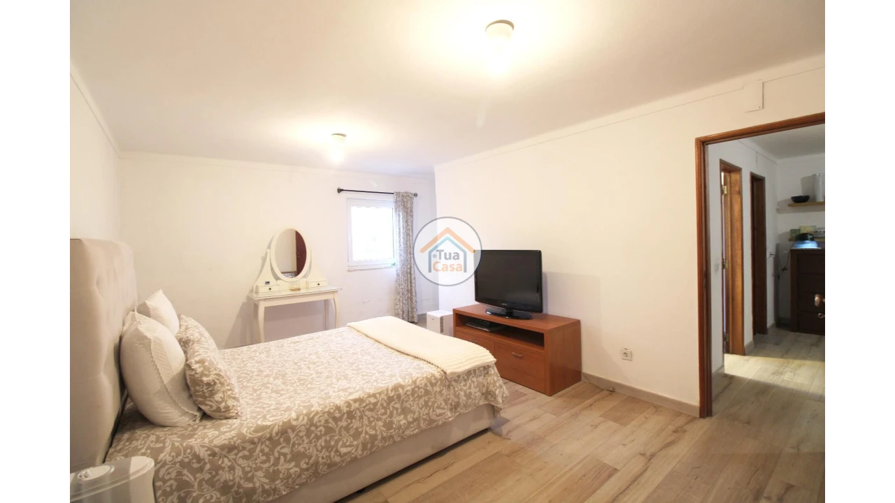 Moradia T4 para Venda em Nossa Senhora da Vila, Nossa Senhora do Bispo e Silveiras Foto 34