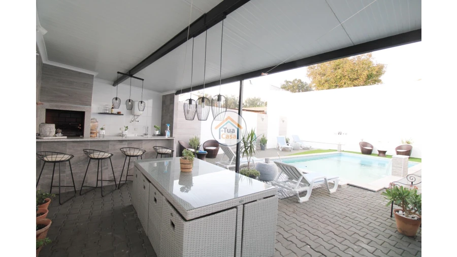 Moradia T4 para Venda em Nossa Senhora da Vila, Nossa Senhora do Bispo e Silveiras Foto 42